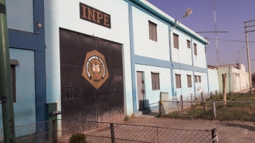 Incautan celular a visitante del penal Arequipa