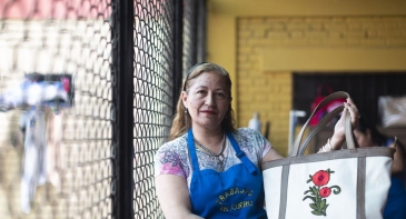 Historias tras las rejas: 5 mujeres empresarias construyen sus sueños desde el penal Santa Mónica