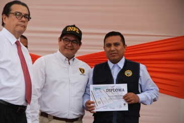 PREMIAN A INTERNOS POR OCUPAR PRIMEROS PUESTOS DURANTE AÑO ESCOLAR 2017