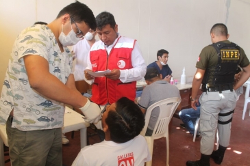 Internos del EP Piura son atendidos en mega campaña de salud