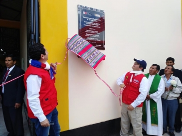 PENAL DE CUSCO SE CONVIERTE EN EL MÁS PRODUCTIVO DEL PAÍS CON LA CONSTRUCCIÓN DE DOS MEGATALLERES DE CARPINTERÍA Y TEJIDO