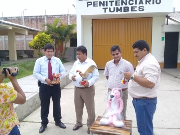 Alcalde provincial visita penal de Tumbes