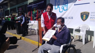 Ministro de Justicia visita EP Arequipa
