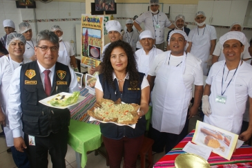 Taller de gastronomía en penal Miguel Castro Castro