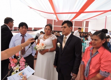 INPE realiza matrimonios masivos en penales