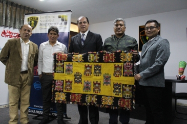 Firmaron convenio con dos empresarios de Ayacucho en el marco de la política “Cárceles Productivas”