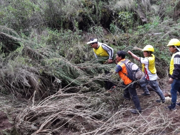 Realizan trabajos de limpieza en el río Chuspiyoc huaycco