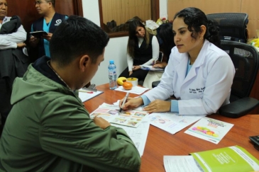 Servidores de la Región Lima fueron evaluados para descarte de diabetes