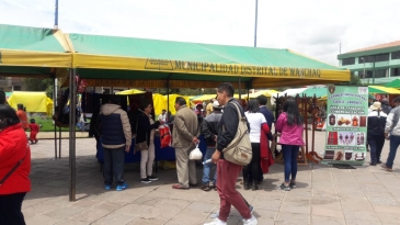 Productos de los penales de Cusco fueron expuestos en feria del distrito de Wanchaq
