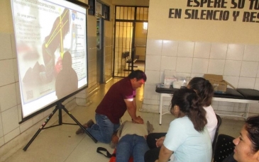 Servidores del penal Trujillo Varones participan en taller