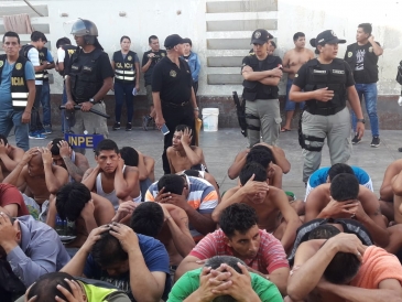 INPE realiza requisa extraordinaria en el penal Chiclayo