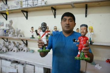 Producen cerámica con figuras de Rusia 2018
