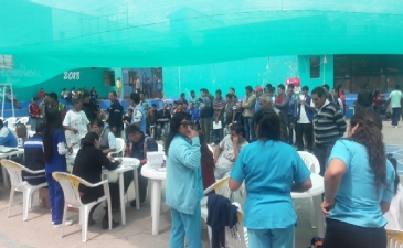 Megacampaña de salud en el penal de Ayacucho