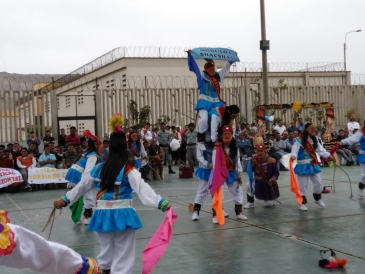 Módulo 1 gana concurso de danzas en el penal Ancón 2