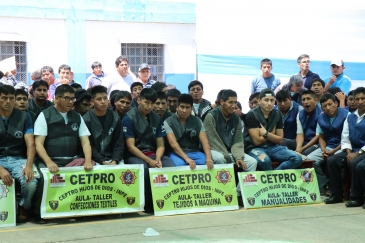 412 internos inician el Año Escolar en Penal de Arequipa