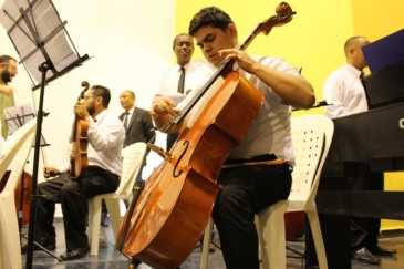 Internos del EP Callao ofrecieron concierto sinfónico