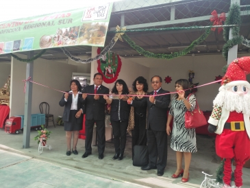 Inauguran Centro Ferial permanente con 7 stands en región Arequipa