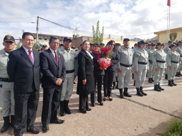Merecido homenaje a servidora por sus 32 años de servicio institucional