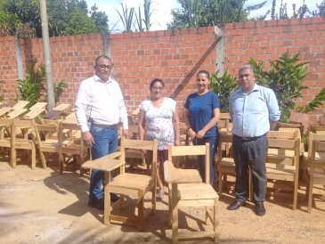 Internos del EP Pampas de Sananguillo son contratados para elaborar carpetas