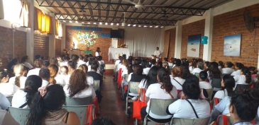 Internas de  Anexo Mujeres de Chorrillos participaron en primero retiro espiritual
