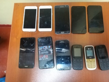 En penal de Varones Arequipa incautan 11 celulares durante revisión ordinaria