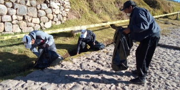 Sentenciados y liberados participan de la campaña &quot;Sacsayhuamán te quiero limpio&quot;