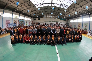 Más de 500 internos culminaron la secundaria