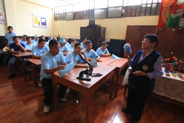 MÁS DE 1,500 INTERNOS DEL PENAL LURIGANCHO INICIARON AÑO ESCOLAR PENITENCIARIO 2017