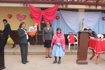 Homenaje por el “Día de la Madre” en el EP Cusco Mujeres