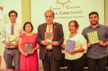 Presentan libros cartoneros elaborados por internos