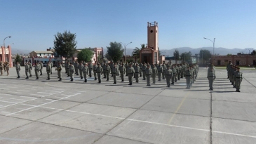 Servidores participan en reentrenamiento