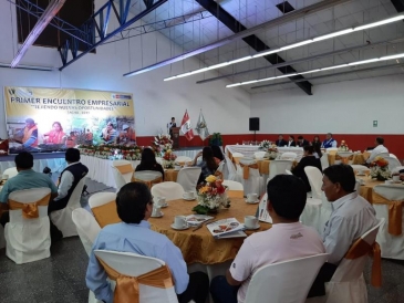 Presentan política Cárceles Productivas a empresarios de Tacna